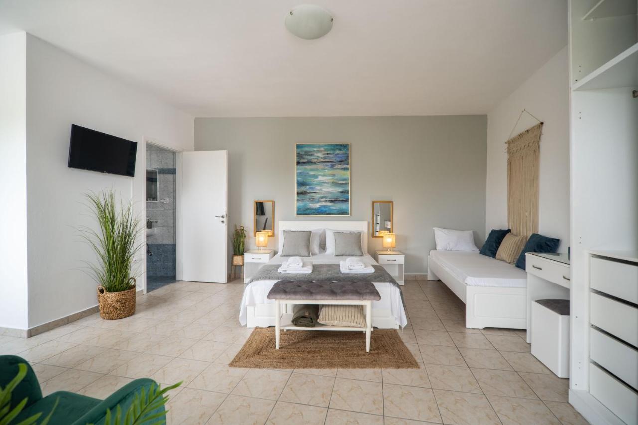 "Meraviglia" Casa "Nefeli" Chrissi Akti Chania Exterior foto